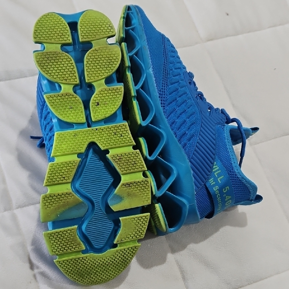 Blue Athletic Running Shoes - Picture 4 of 4